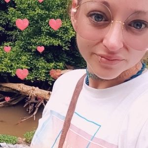 Meet your Posher, Inky